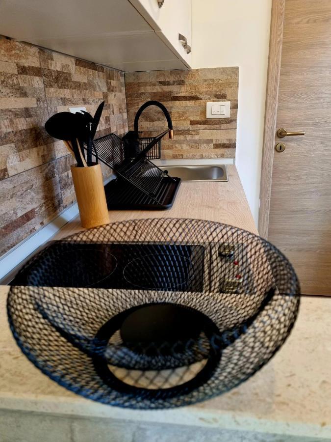 Retro Chic Studio Póla Kültér fotó